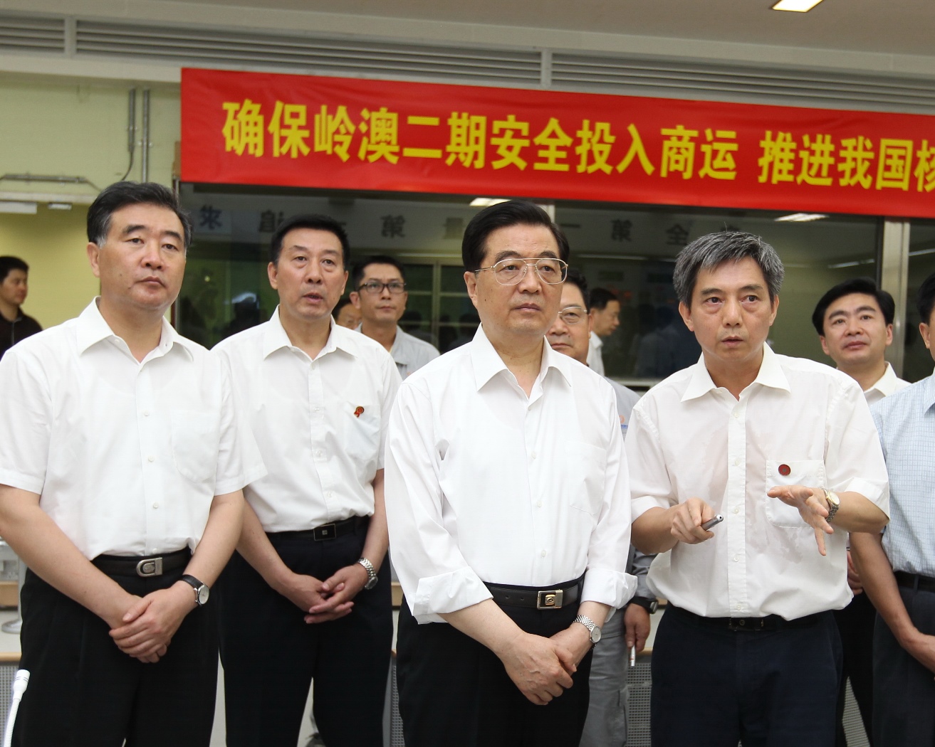 045c5337c1914c898993b8e8d921be3b